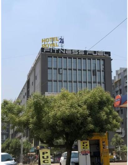 Hotel Royal 24 Ahmedabad Eksteriør billede